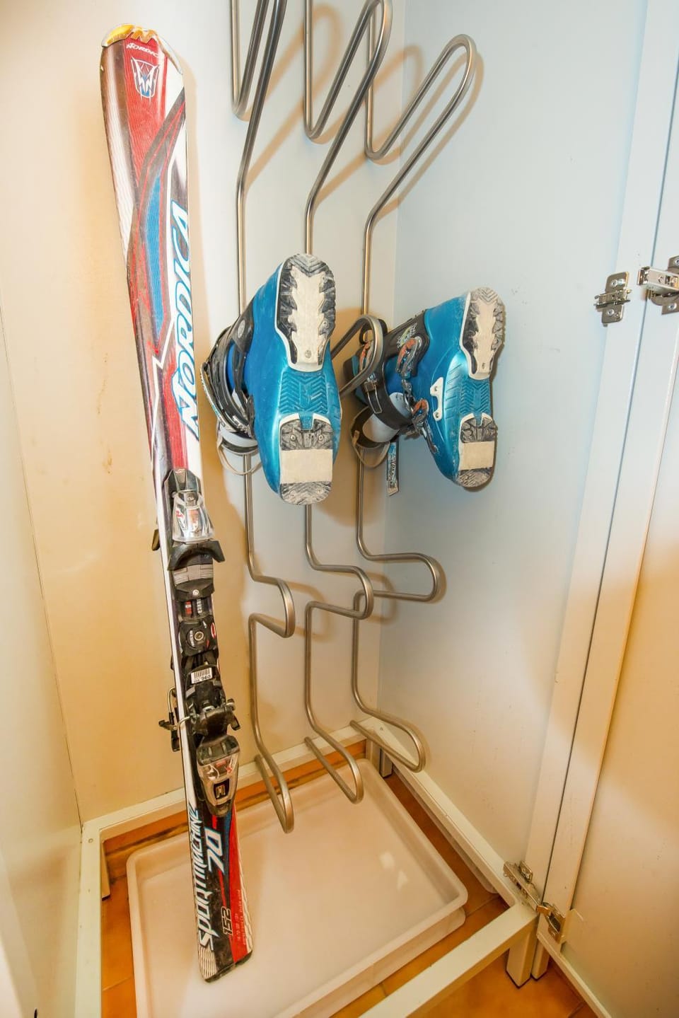 Skiing