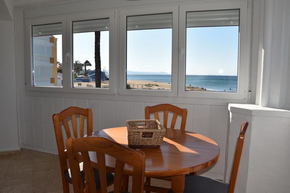Dining area, Sea view