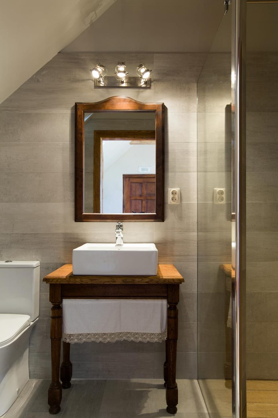 Shower, Toilet, Bathroom