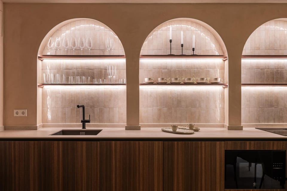 Kitchen or kitchenette