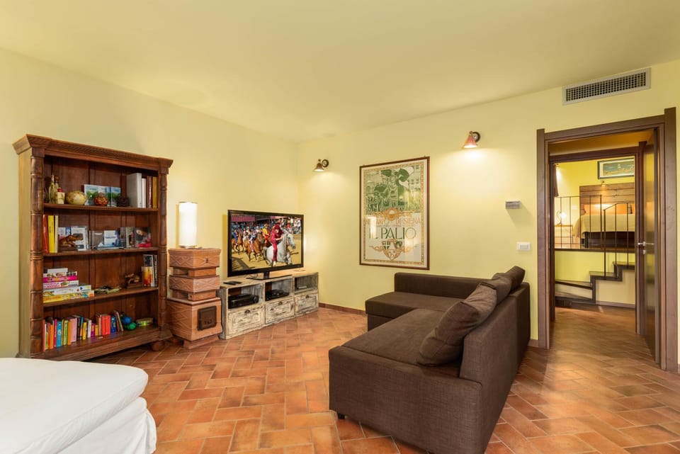 TV and multimedia, Living room