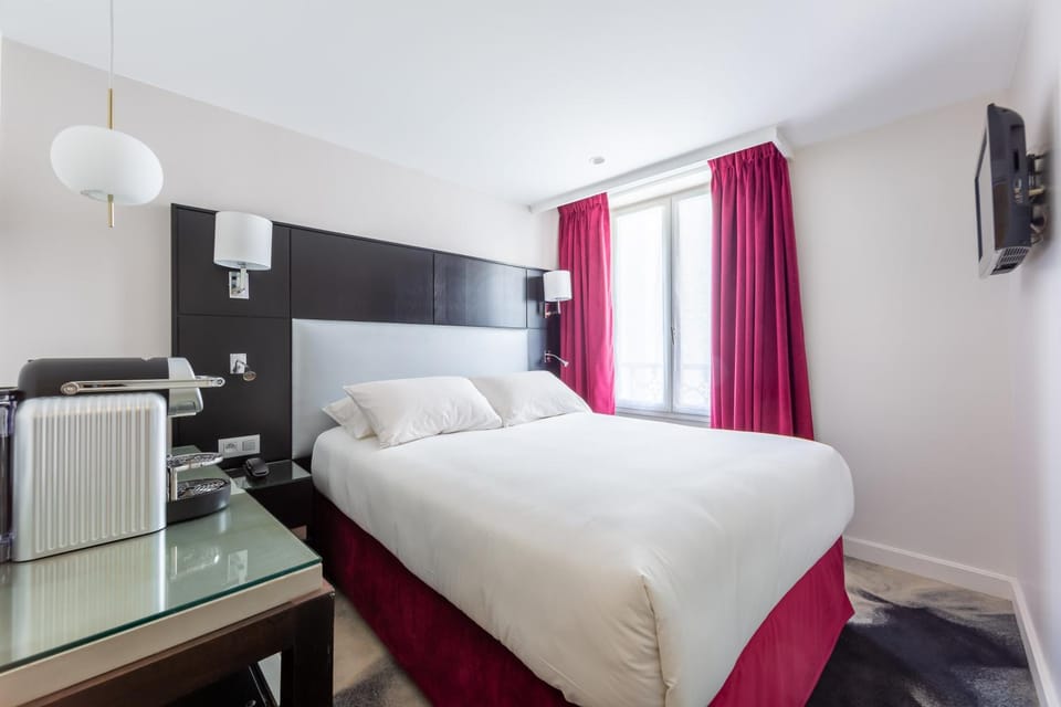 Logis Hôtel 15 Montparnasse Hotel in Paris