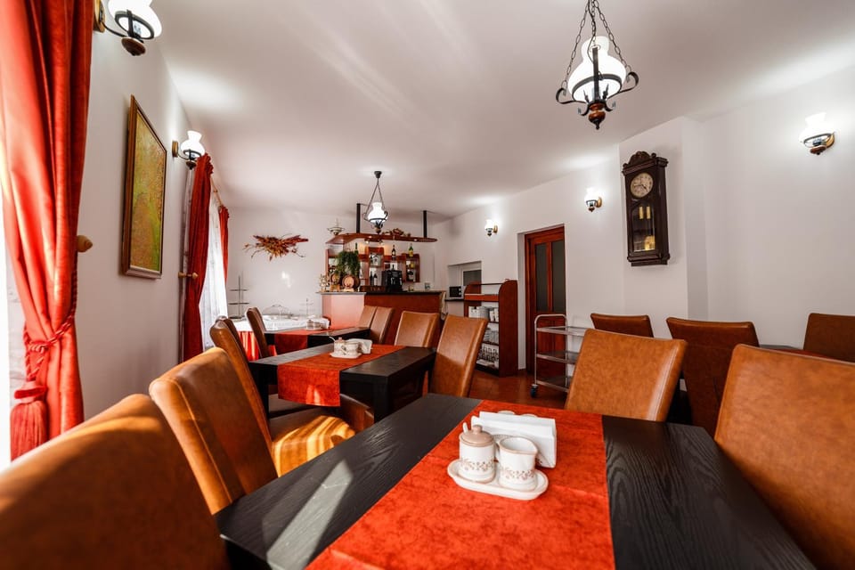 Pensiunea Eva Bed and Breakfast in Romania