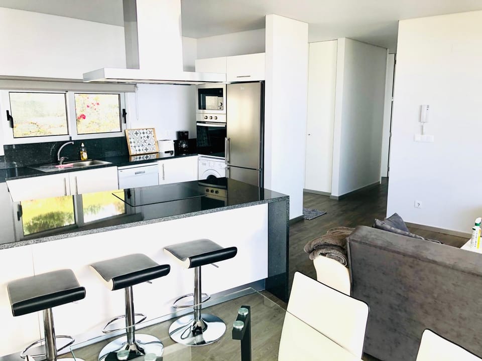 Kitchen or kitchenette, Living room, Dining area, oven, stove