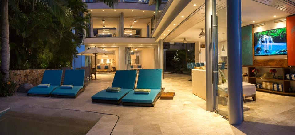 Lounge or bar, Seating area