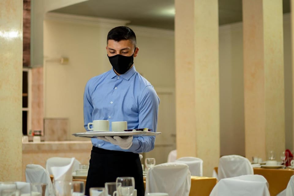 Property building, Restaurant/places to eat, Breakfast