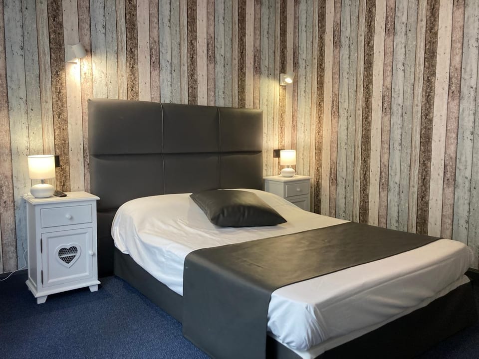 Hôtel Le Faisan Hotel in Montluçon