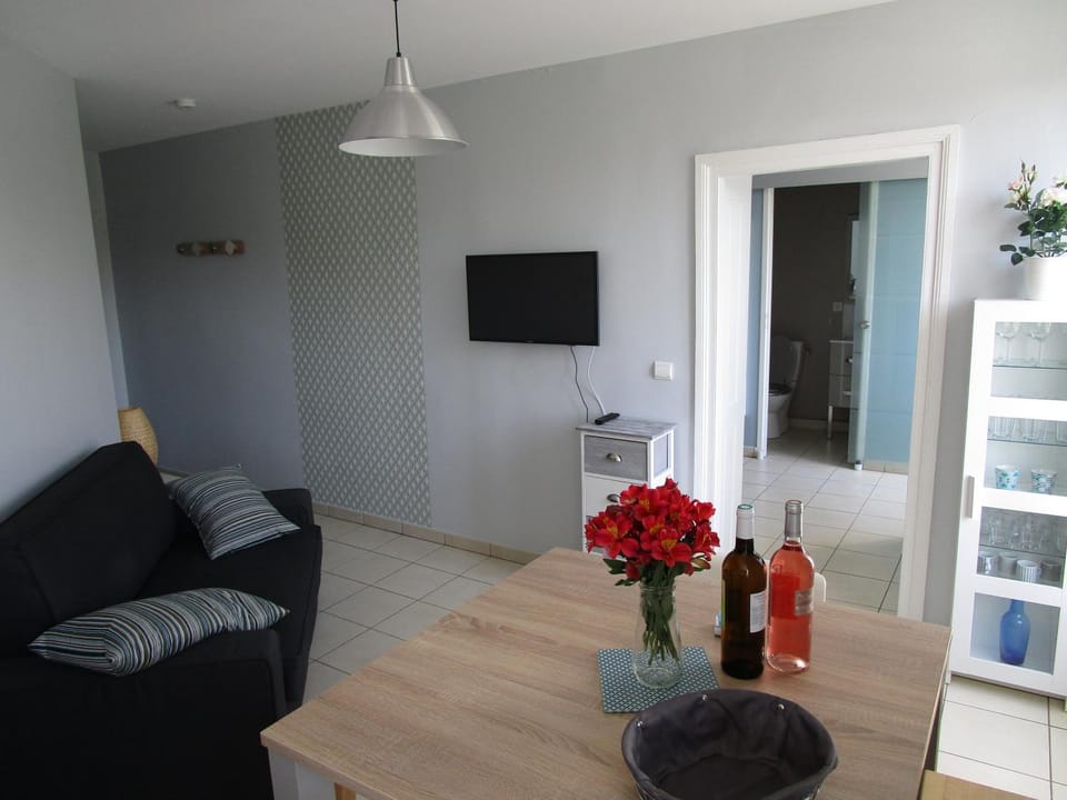 Agréable T2 à Bidart, centre bourg & plages à pied Apartment in Bidart