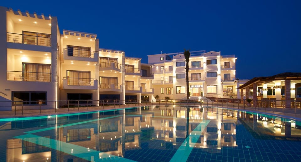 Property building, Night, Swimming pool, Swimming pool