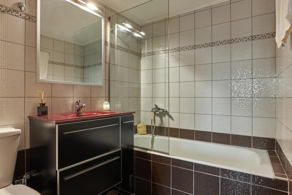 Toilet, Bathroom, Bath