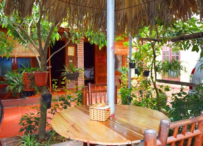 Van Long Family Homestay Bed and Breakfast in Laos