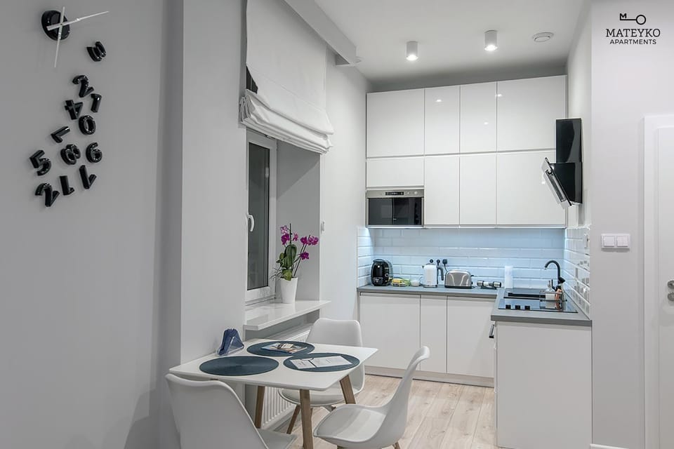 Coffee/tea facilities, Kitchen or kitchenette