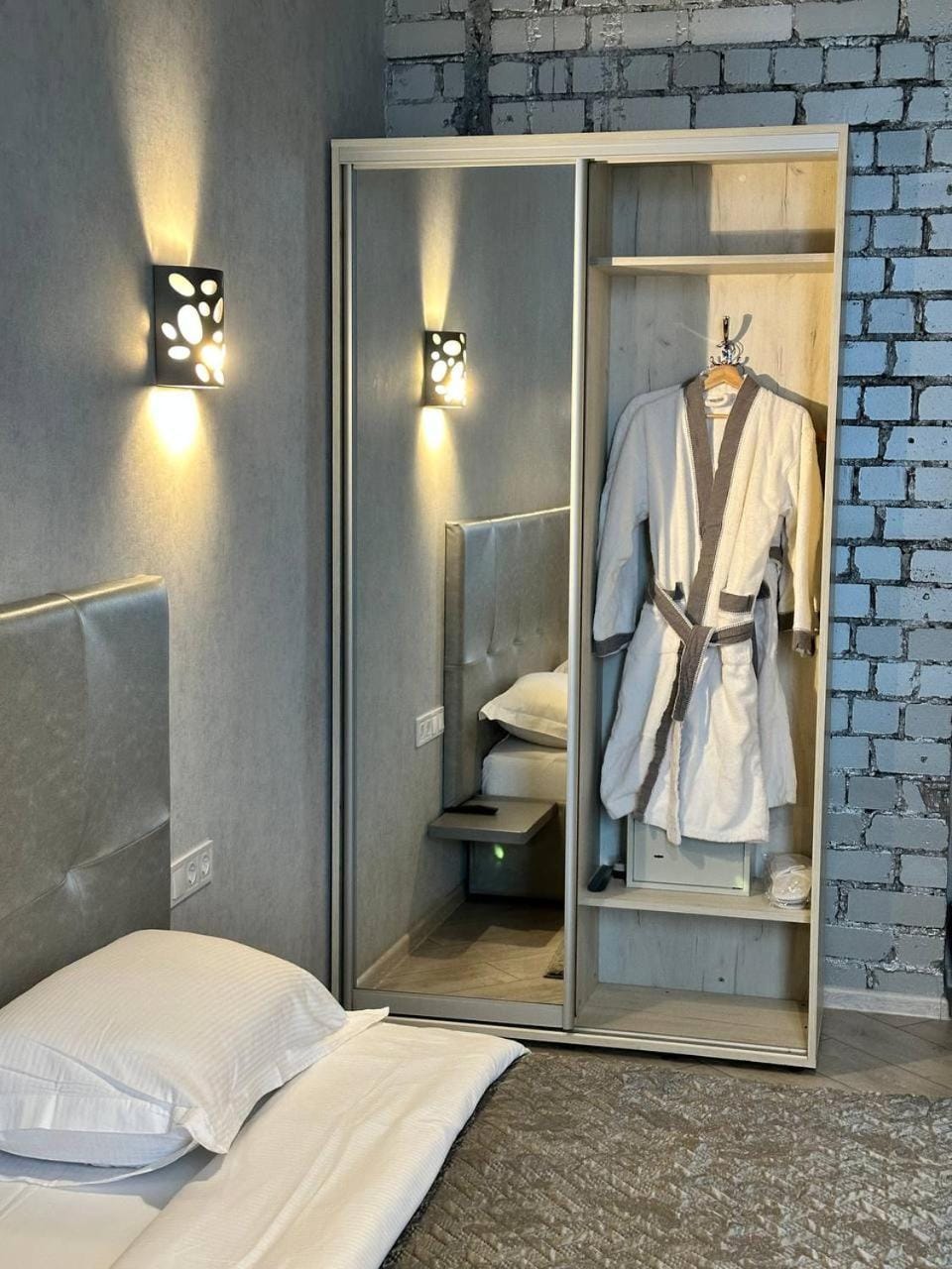 Bed, Bedroom, wardrobe
