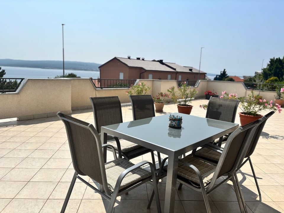 Apartment Fran Apartment in Crikvenica