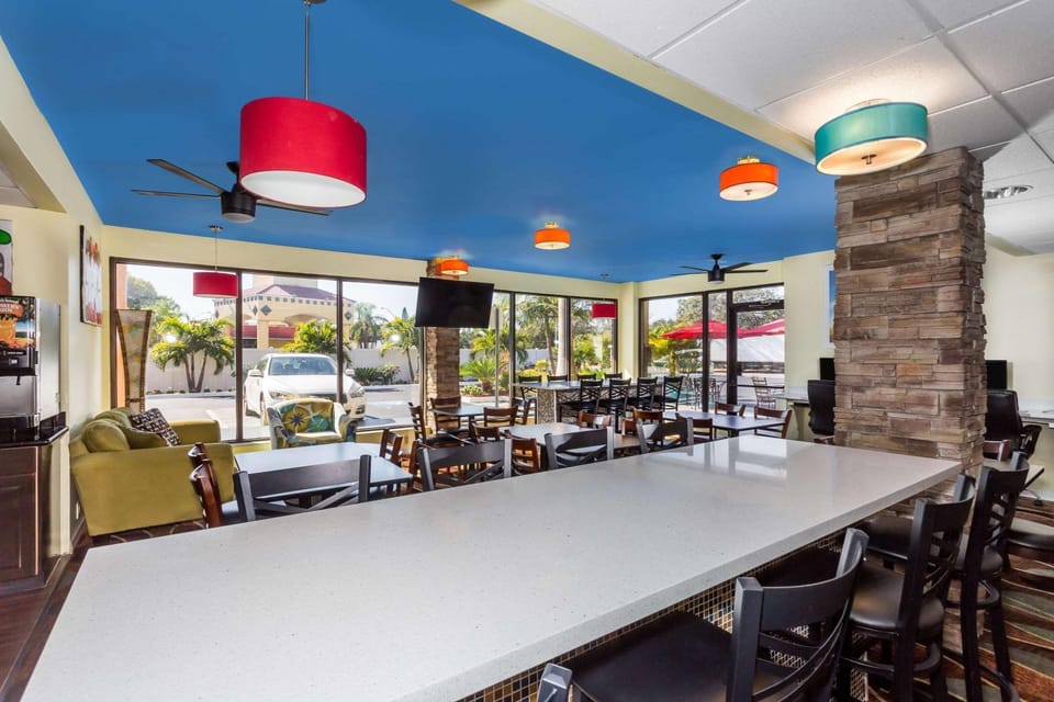Lobby or reception, On site