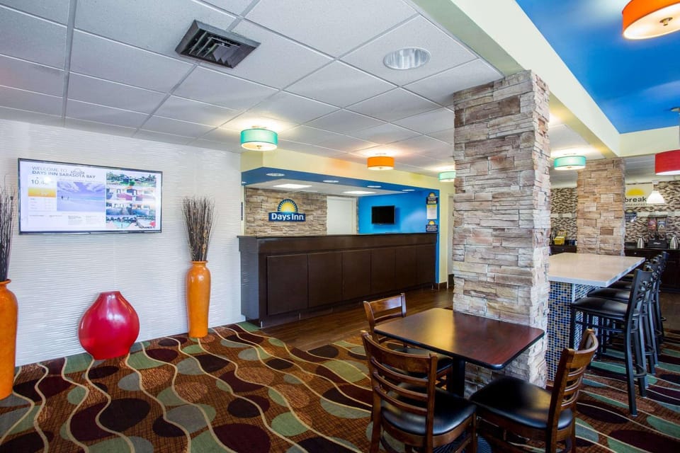Lobby or reception, On site