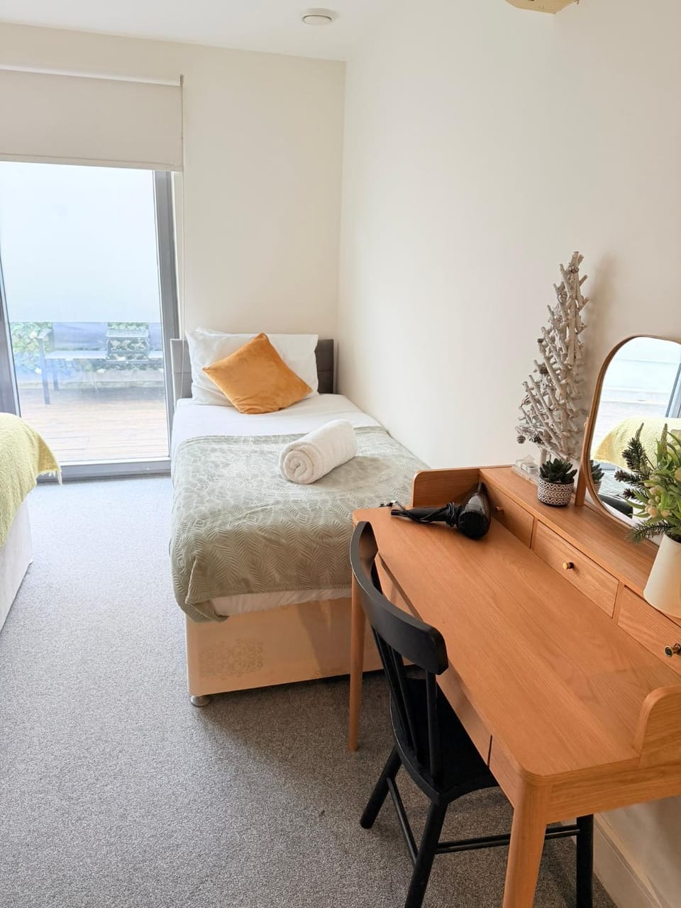 Top-Floor Luxury 3b 3 b with Private Terrace & Lift direct to own floor in Zone 1 next to Hyde park Apartment in City of Westminster