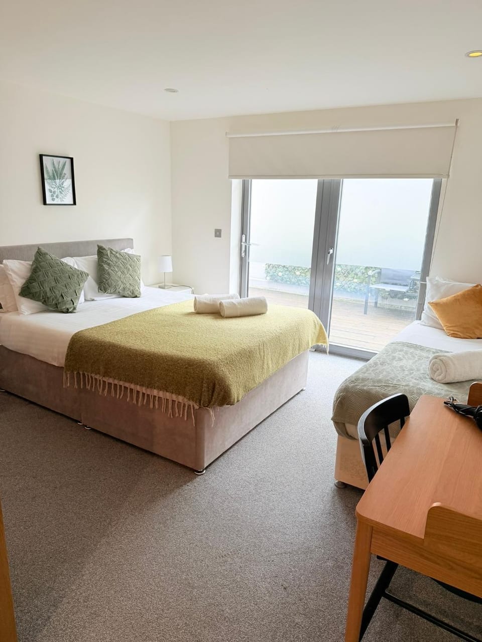 Top-Floor Luxury 3b 3 b with Private Terrace & Lift direct to own floor in Zone 1 next to Hyde park Apartment in City of Westminster