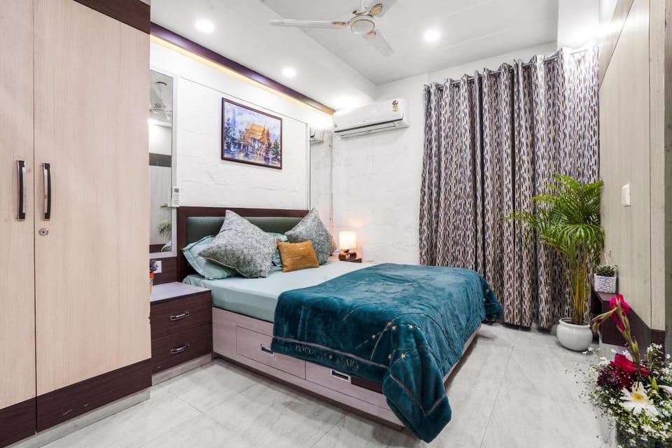 Bed, Photo of the whole room, Bedroom, wardrobe