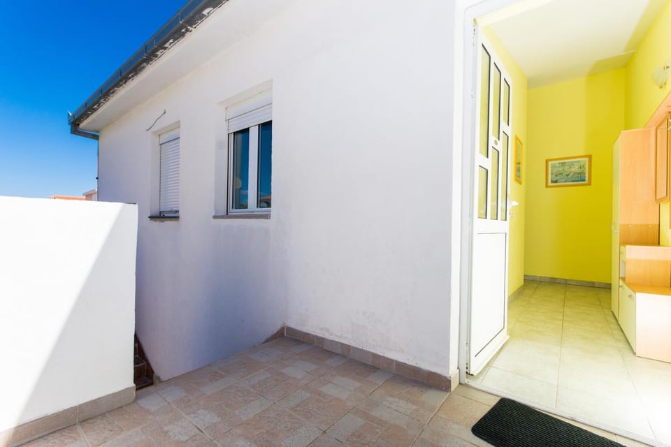 Petra Apartment in Okrug Gornji
