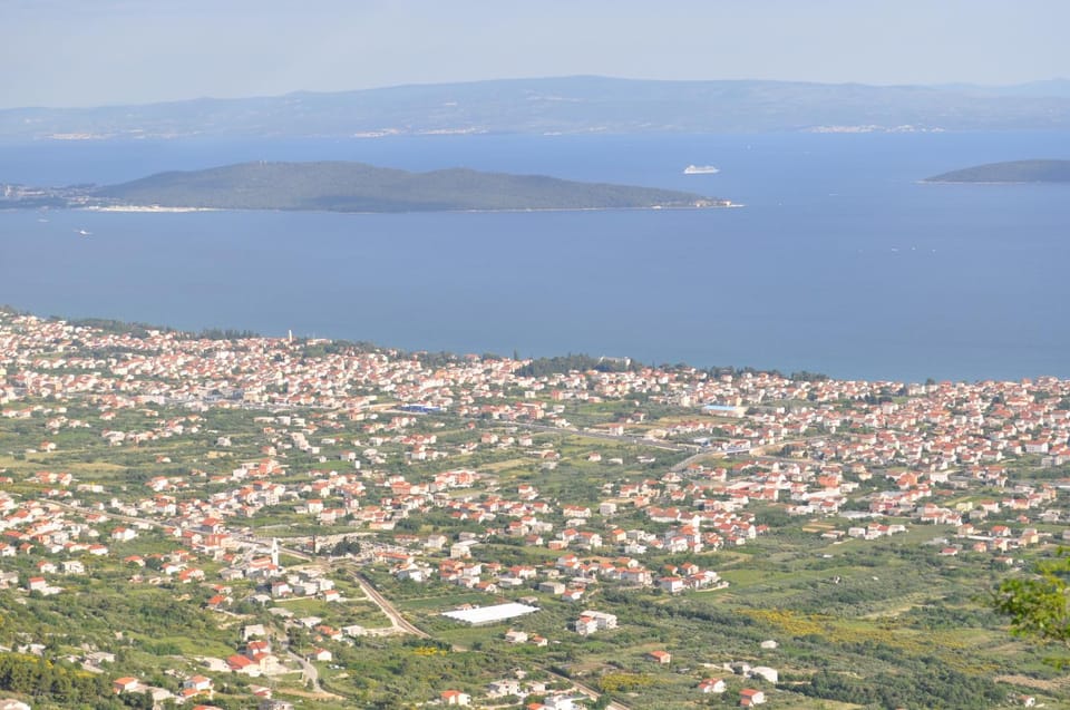 Apartmani Ujakovic Apartment in Šibenik-Knin County, Croatia