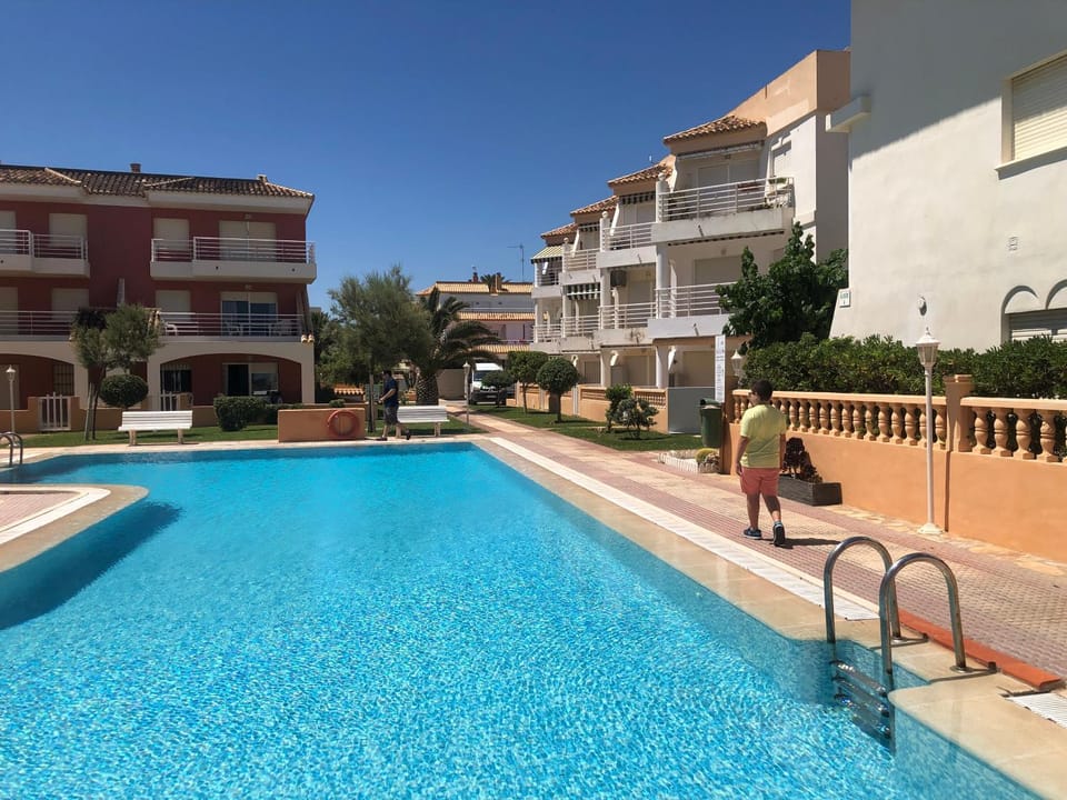 Garden, Swimming pool