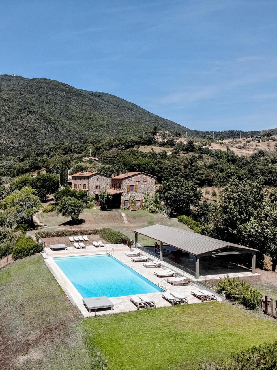 Natural landscape, Bird's eye view, Pool view, Swimming pool