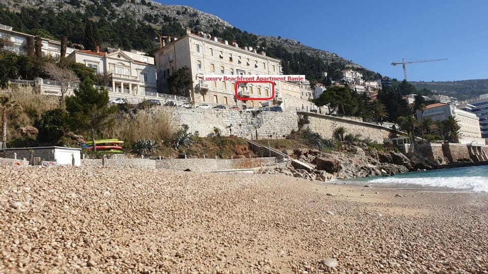 Property building, Neighbourhood, Beach