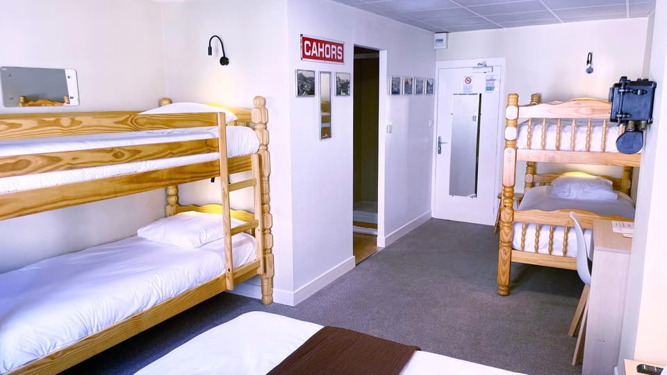 Bed, Photo of the whole room, Bedroom, bunk bed