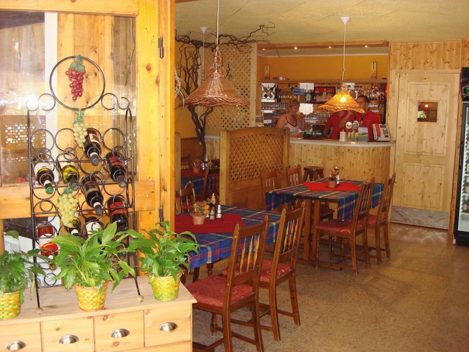 Kis-Duna Motel & Camping Motel in Slovakia