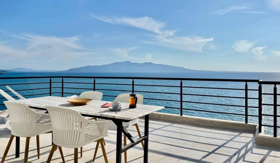 Day, Natural landscape, Balcony/Terrace, Sea view, Drinks