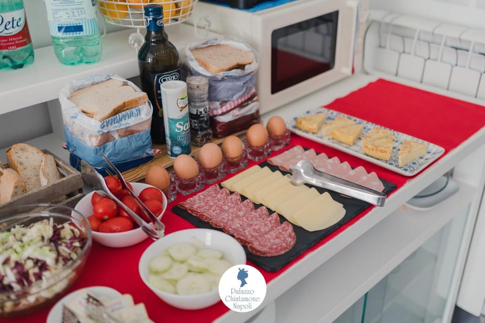 Food close-up, Lounge or bar, Food and drinks, Food, Breakfast, Continental breakfast