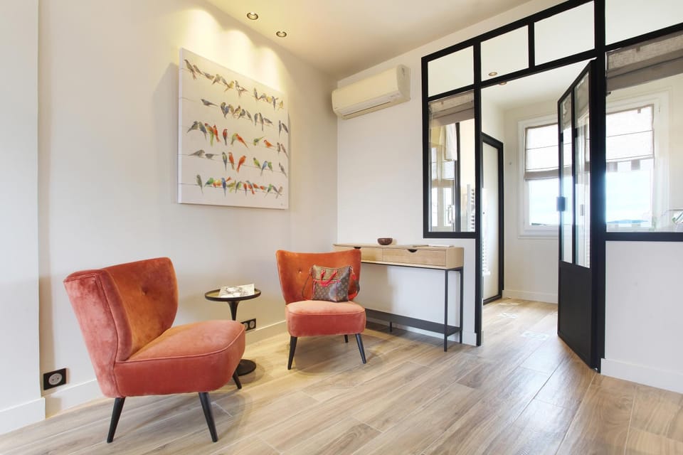 Bathroom, Photo of the whole room