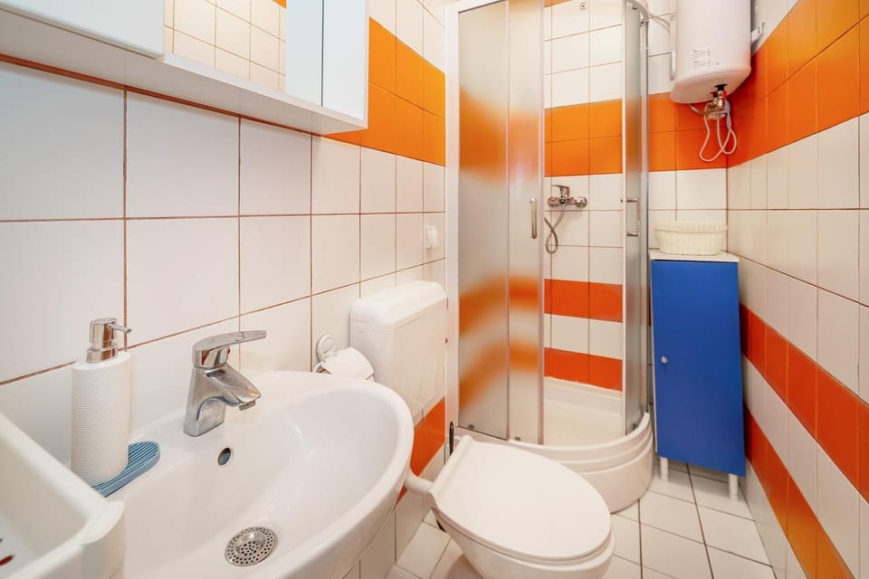 Apartments Reljic with Terrace Apartment in Lika-Senj County
