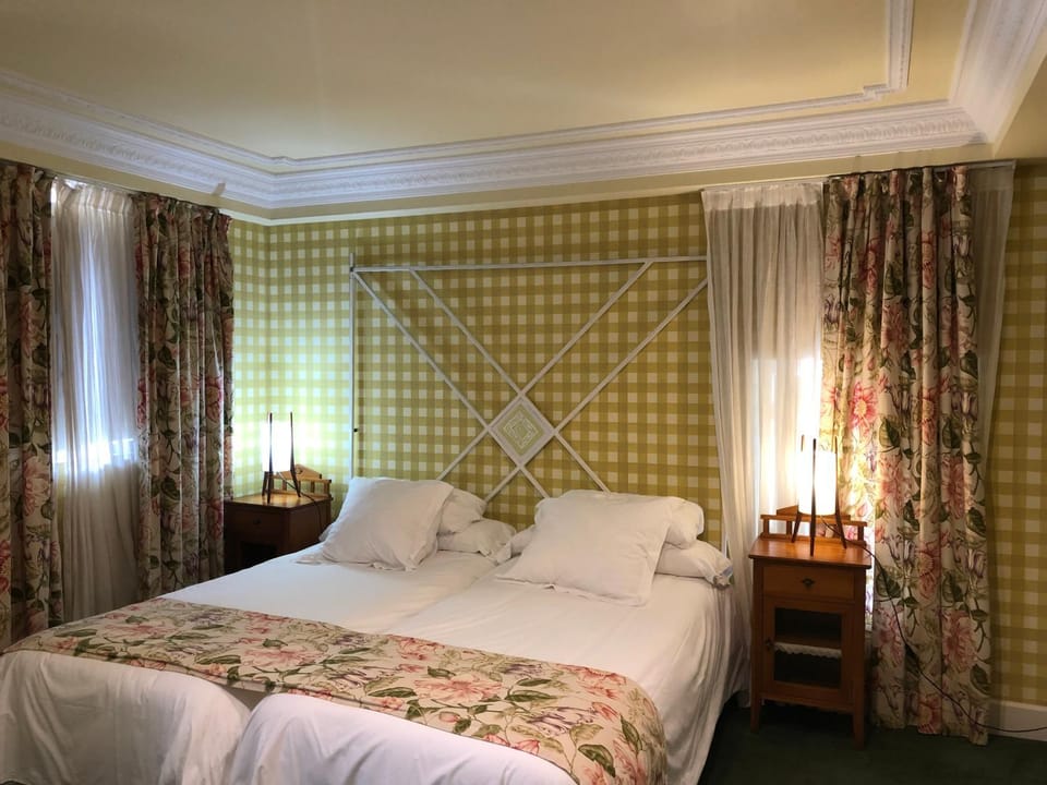 Bed, Decorative detail, Bedroom