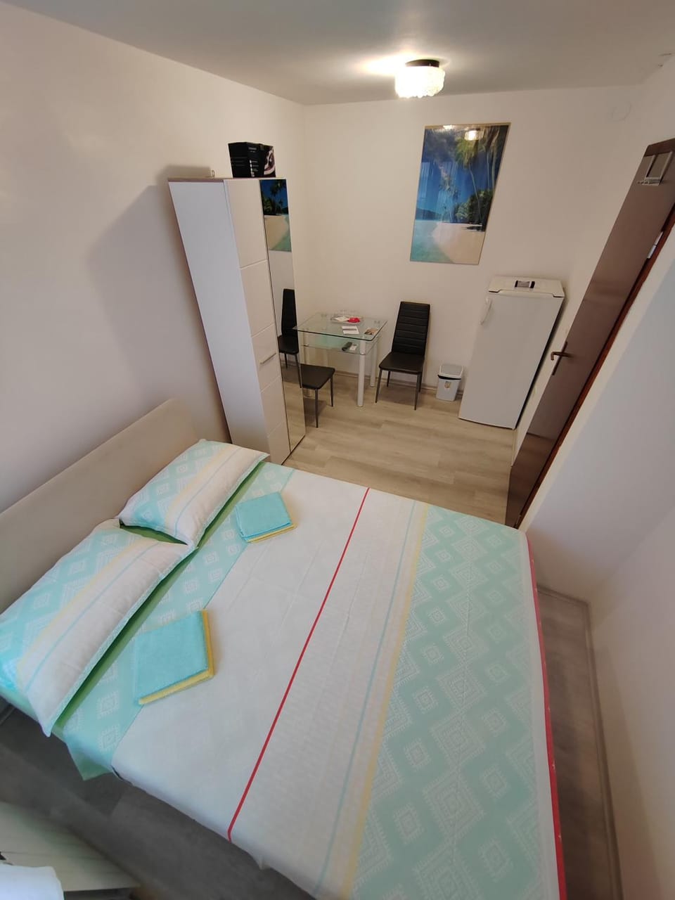 Bed, Photo of the whole room, Bedroom, hair dresser