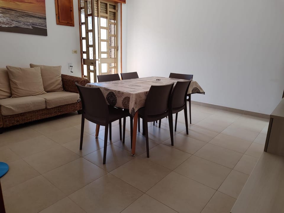 Appartamento Maestrale 50 m dalla spiaggia Apartment in Apulia