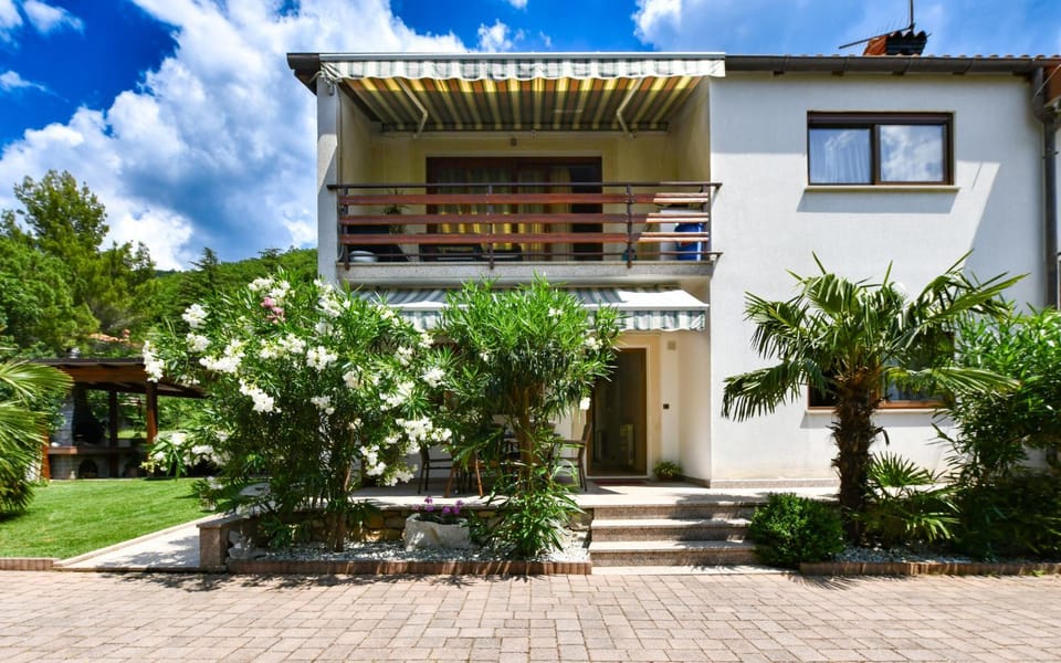 Apartment Dolores Apartment in Primorje-Gorski Kotar County