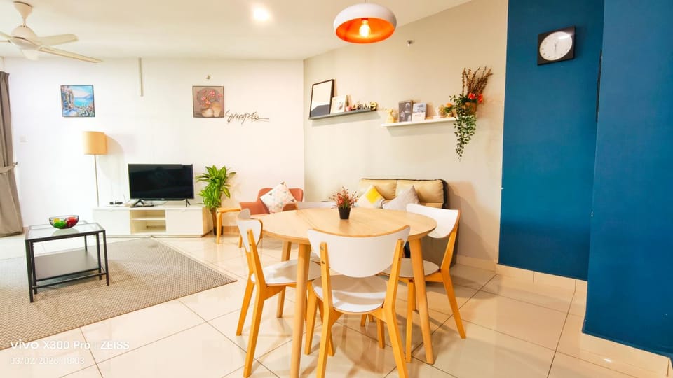 Mansion One by Hejmo Suites Apartment in George Town