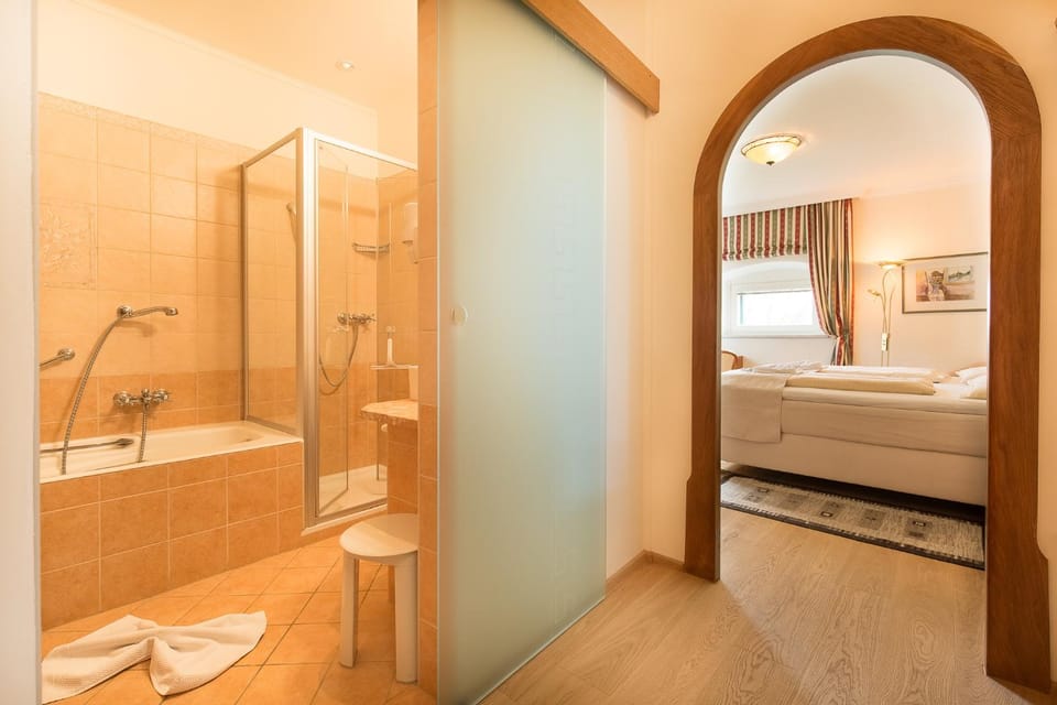 Property building, Bed
