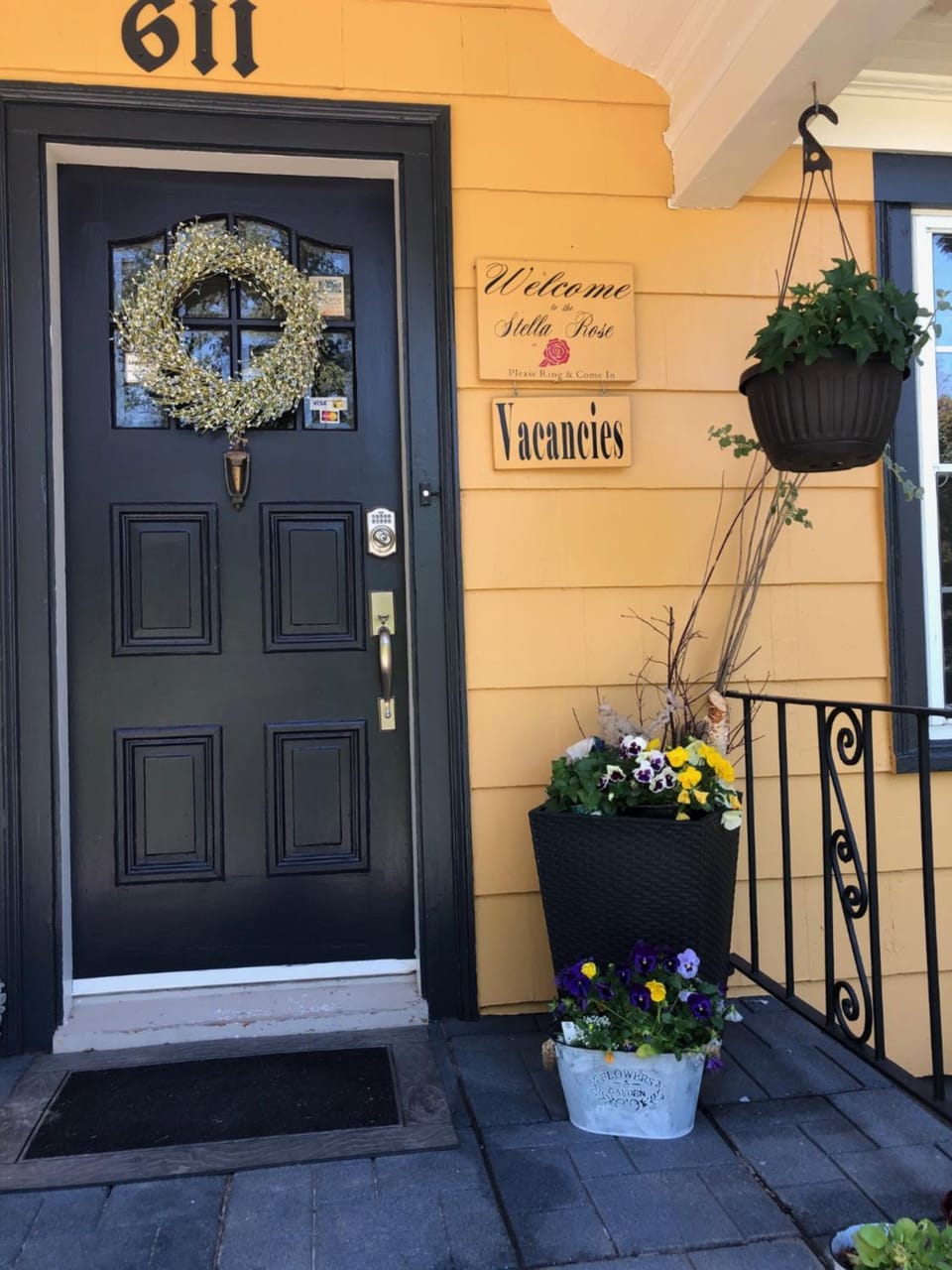 Facade/entrance, Property logo or sign
