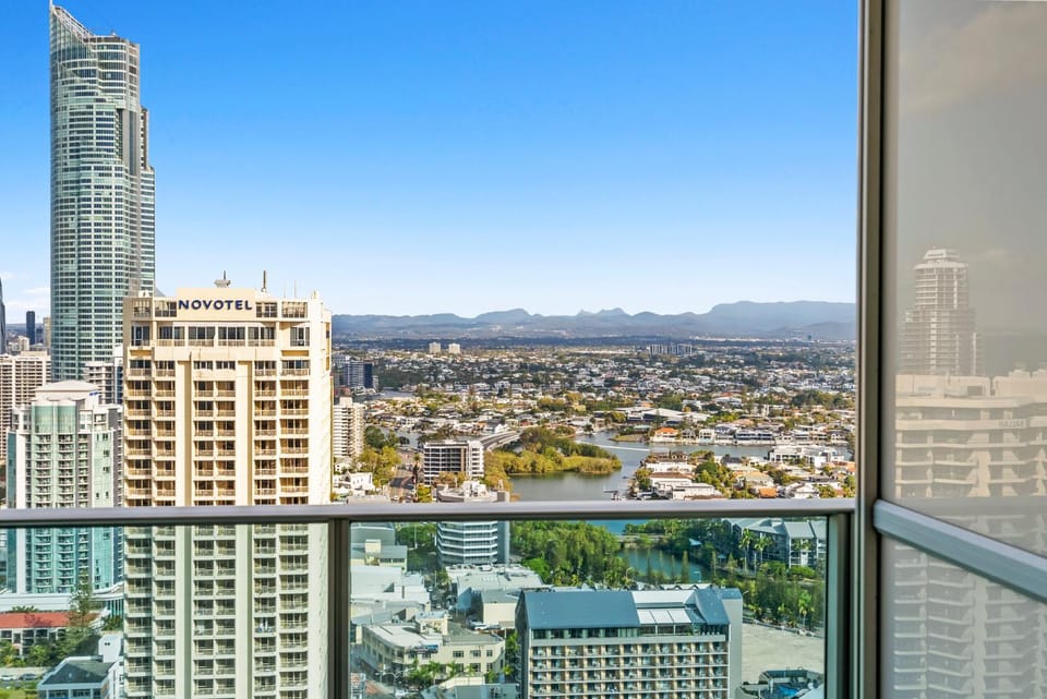 City view, Mountain view