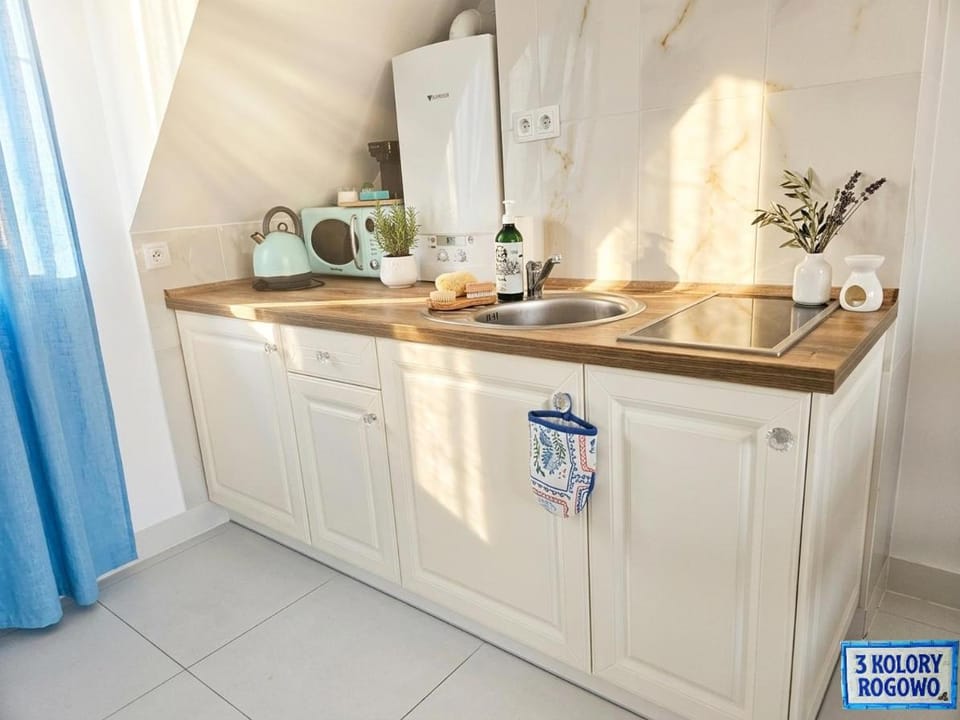 3 Kolory Apartment in West Pomeranian Voivodeship, Poland