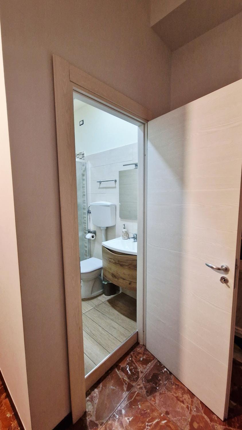 Toilet, Bathroom, Photo of the whole room