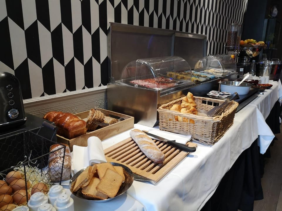 Buffet breakfast
