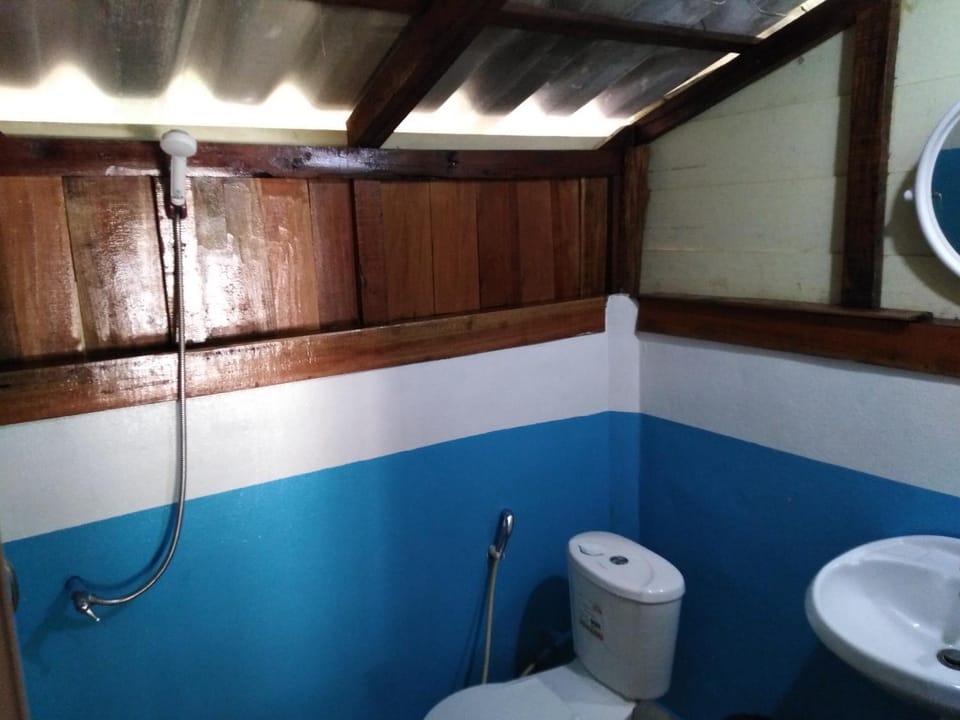 Yak Bungalow Bed and Breakfast in Koh Chang Tai
