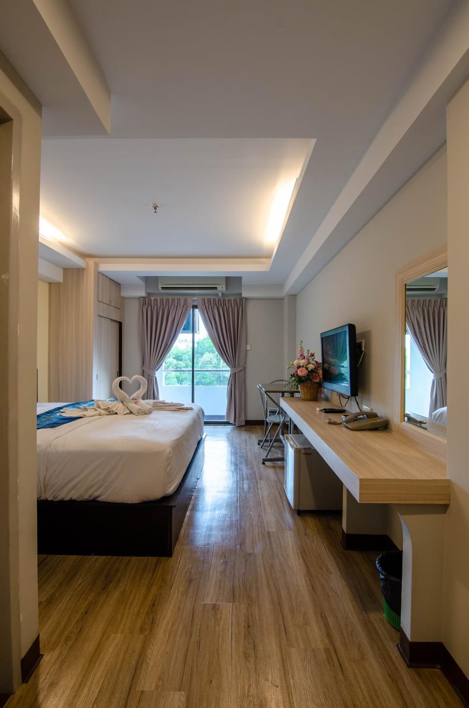 Photo of the whole room