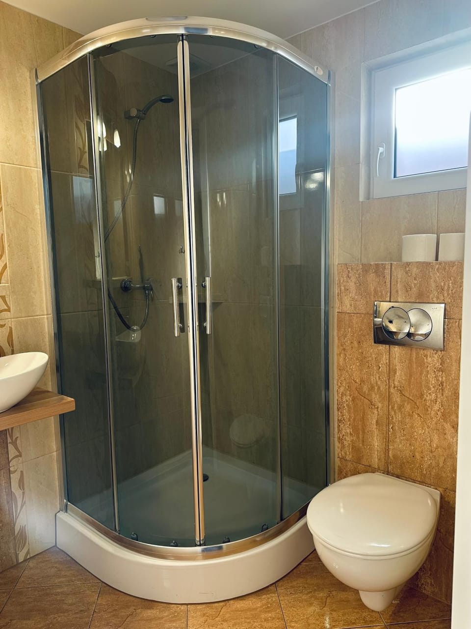 Shower, Toilet, Bathroom