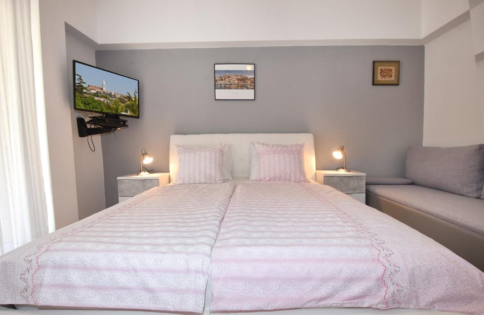 TV and multimedia, Bedroom