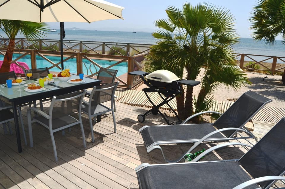 Balcony/Terrace, Pool view, Sea view